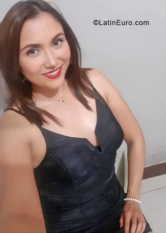 Date this stunning Venezuela girl Yexika from Puerto Ordaz VE3458