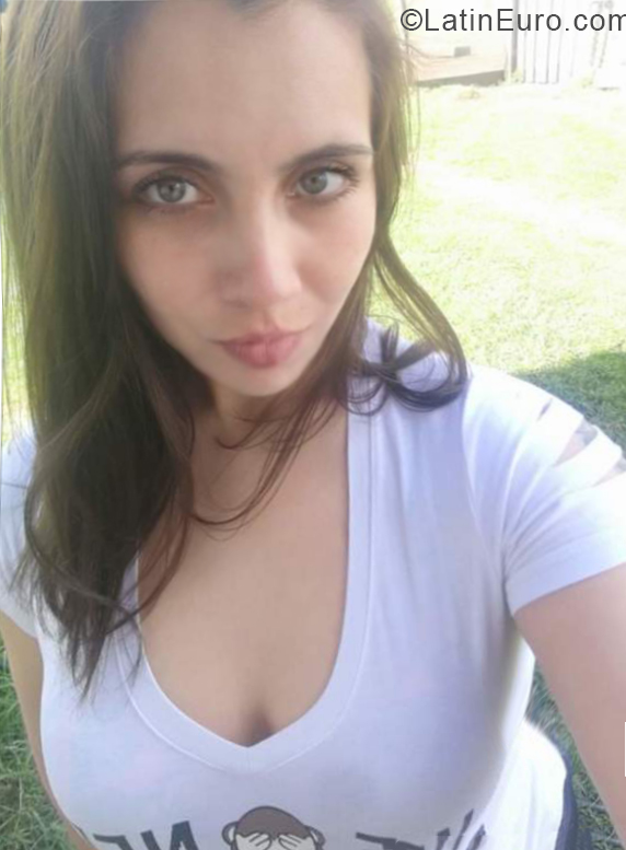 Date this good-looking Chile girl Anglica from Puerto Montt CL202