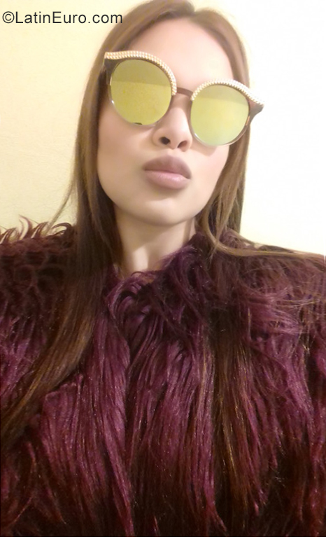 Date this athletic Mexico girl Nicole from Mexico City MX2109