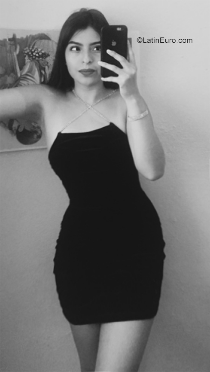 Date this cute Mexico girl Kristel from Polanco MX2113