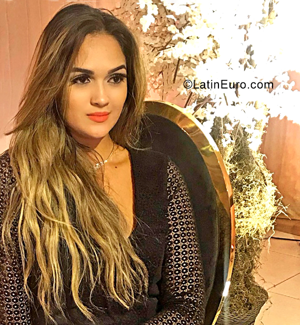 Date this fun Brazil girl Cidy from Juazeiro Do Norte BR11264