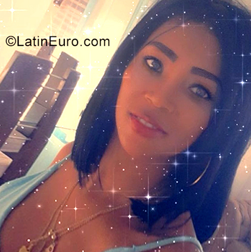 Date this tall Dominican Republic girl Ana Mara from San Pedro De Macorís DO38971