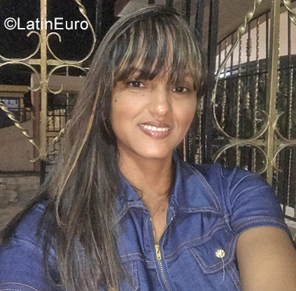 Date this lovely Dominican Republic girl Alexa from La Vega DO39156