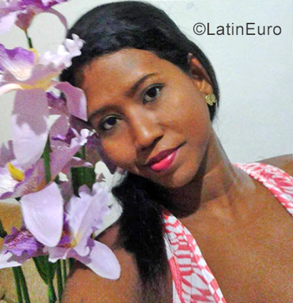 Date this sultry Colombia girl Anita from Cartagena CO29170
