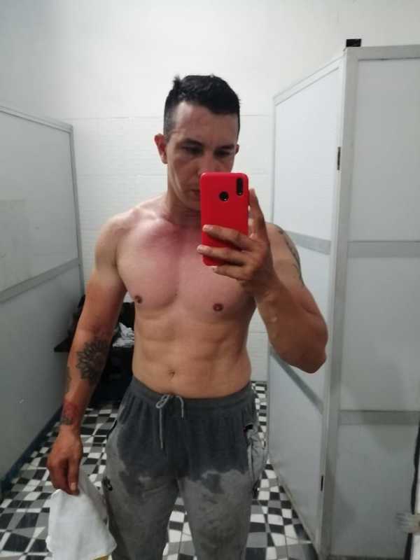 Date this sensual United States man Geiber from Cartagena US21095