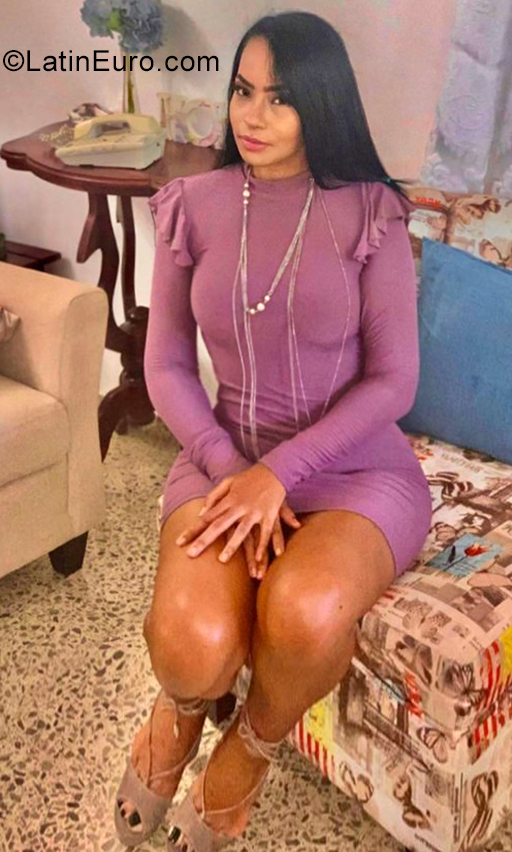 Date this tall Dominican Republic girl Elisabel from Puerto Plata DO40521