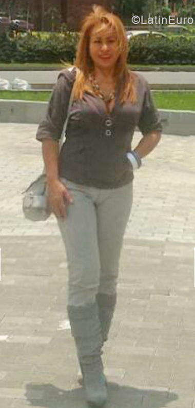 Date this pretty Colombia girl Emma from Medellin CO30203