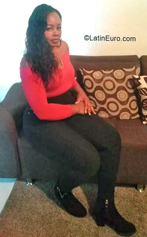 Date this delightful Colombia girl Milena from Medellin CO30443