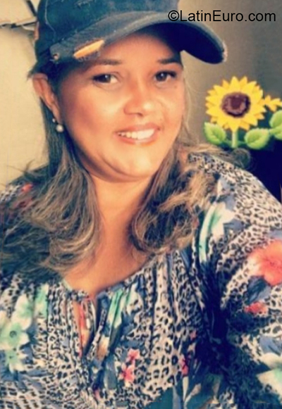 Date this georgeous Brazil girl Ana from Olinda - Recife BR11408