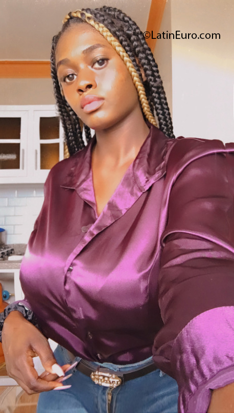 Date this gorgeous Dominican Republic girl Iammkarla from Santiago Caballeros DO40742