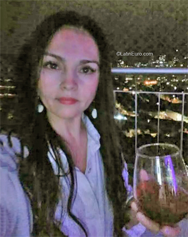 Date this nice looking Colombia girl Janeth from Medellin CO30676