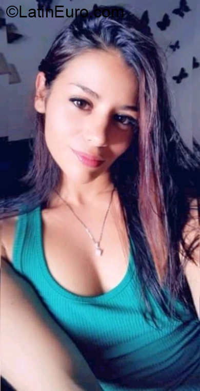 Date this passionate Costa Rica girl Andrea from San Jose CR481