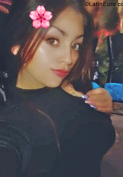 Date this tall Colombia girl Liz from Bogota CO30766