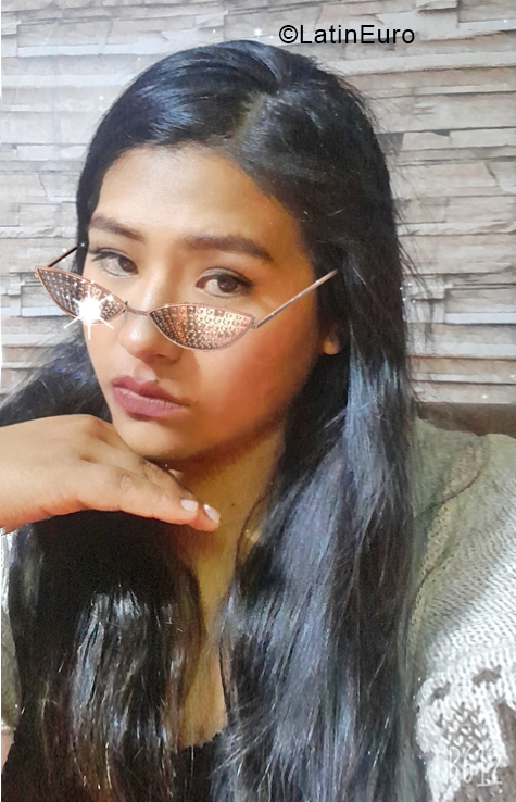 Date this athletic Bolivia girl Sandra Alejandr from La Paz BO125