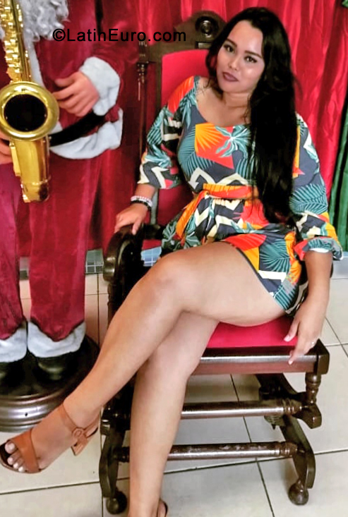 Date this hot Brazil girl Dayane from Manaus BR11489