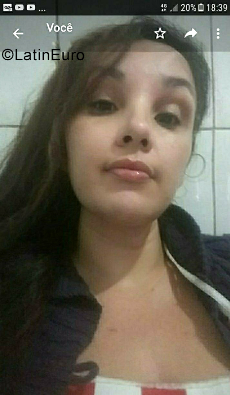 Date this hard body Brazil girl Stella from Sao Paulo BR11547