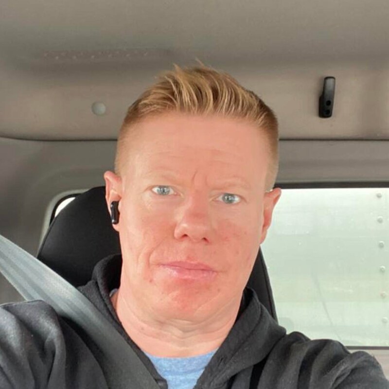 Date this tall United States man Patrick from Minneapolis US21514