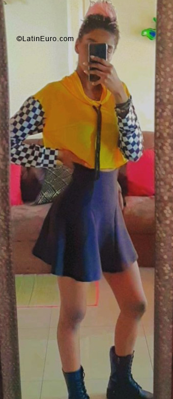 Date this pretty Costa Rica girl Stephanny from Cartago CR495