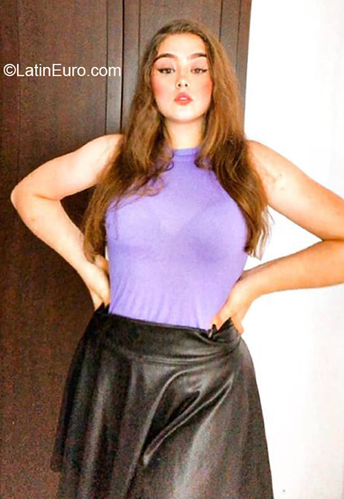 Date this charming Colombia girl Emma from Pereira CO31139