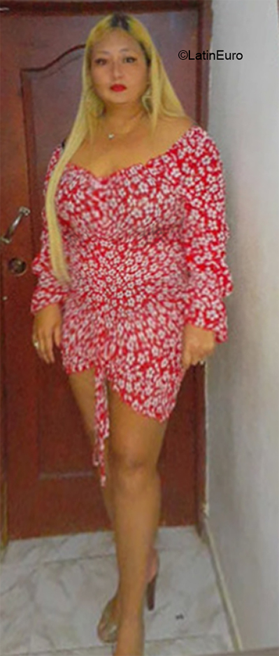 Date this gorgeous Dominican Republic girl Yosmery from Puerto Plata DO40440