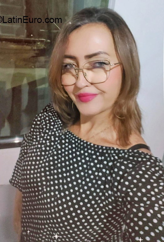 Date this stunning Brazil girl Maria from Boa Vista BR11653