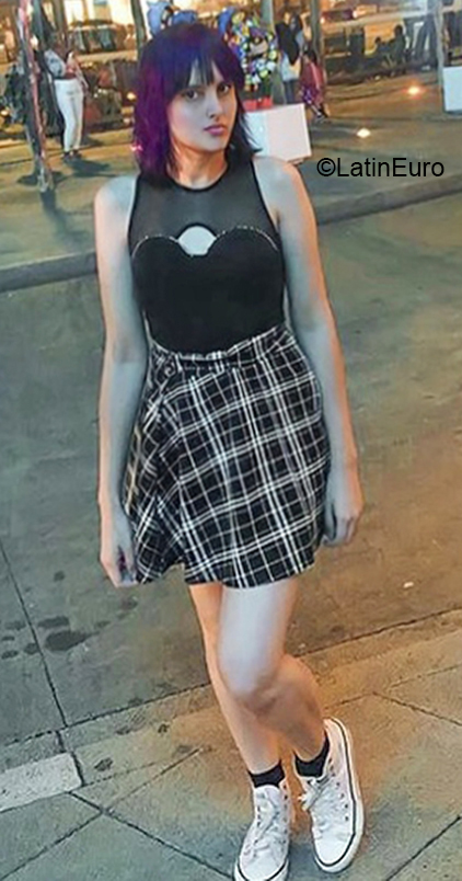 Date this gorgeous Brazil girl Barbara from Sao Paulo BR11680