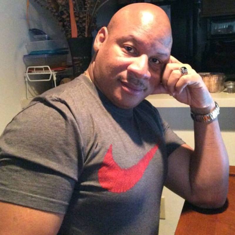 Date this happy United States man Rossonio from Ruskin US21659