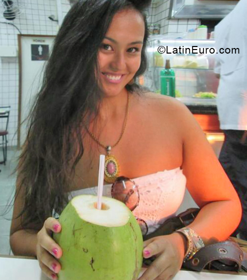 Date this cute Brazil girl Lilia from Sao Paulo BR11707