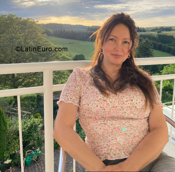 Date this lovely Netherlands girl Ana from Helmond NL341