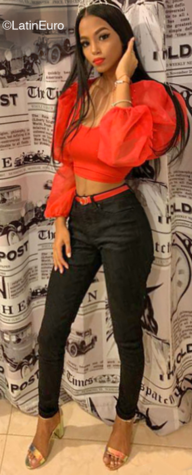 Date this good-looking Dominican Republic girl Yuly from Santiago DO44805