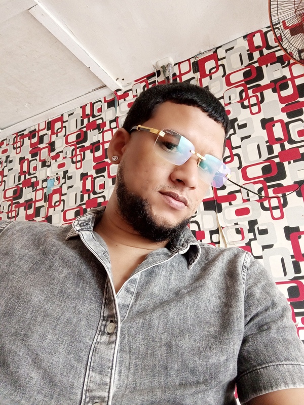 Date this delightful Dominican Republic man Ch from La Romana DO44860