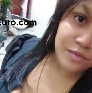 Date this beautiful Dominican Republic girl Carol from Santo Domingo Este DO47489