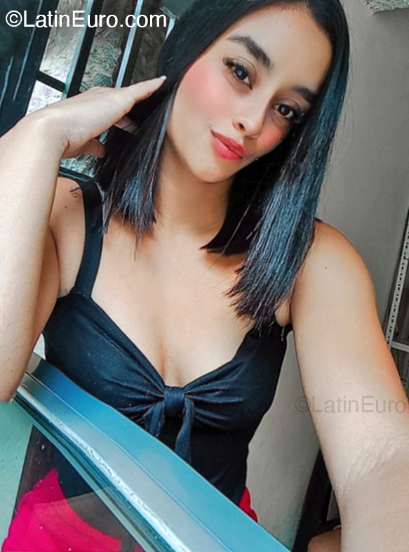 Date this georgeous Chile girl Glendy from Santiago CL422