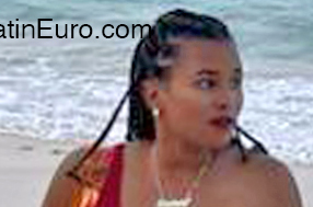 Date this cute United States girl Ayan from Miami US24249