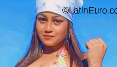 Date this stunning Venezuela girl Keily from Caracas VE5133