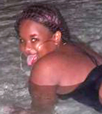 Date this beautiful Dominican Republic girl Magdanela from Santo Domingo DO54562