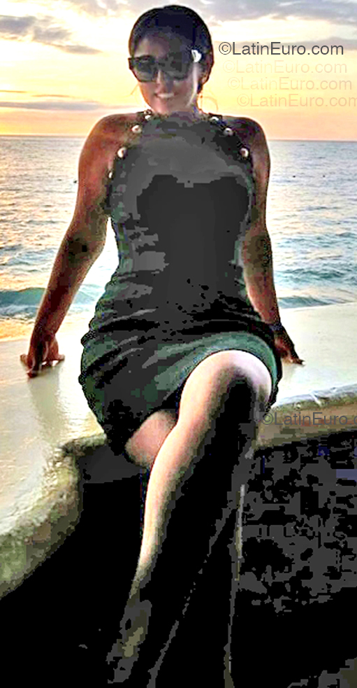 Date this funny Mexico girl Martha from San Luis Potosi MX2768