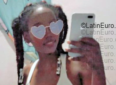 Date this nice looking Dominican Republic girl Soribel from El Seibo DO55473