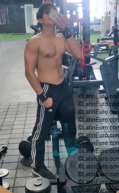 Date this stunning Colombia man Nicolas from Cucuta CO33511