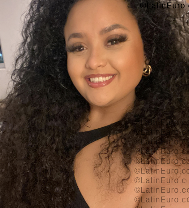 Date this athletic United States girl Thays from Las Vegas US25206