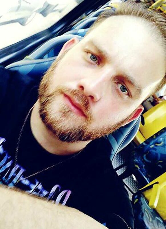 Date this tall Brazil man Rafael from Porto Alegre BR12391