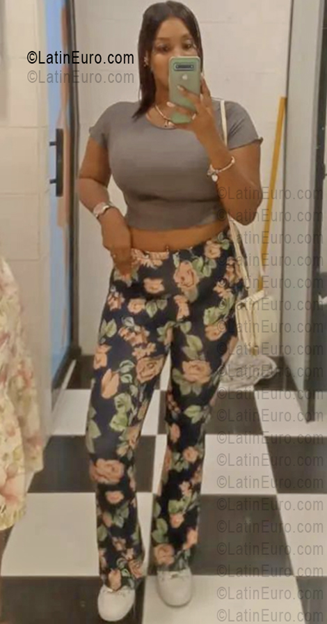 Date this charming Dominican Republic girl Marisol from Santiago DO55677