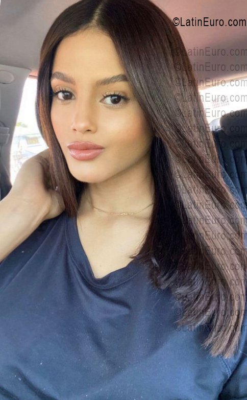 Date this lovely Dominican Republic girl Mary from Santiago DO55850