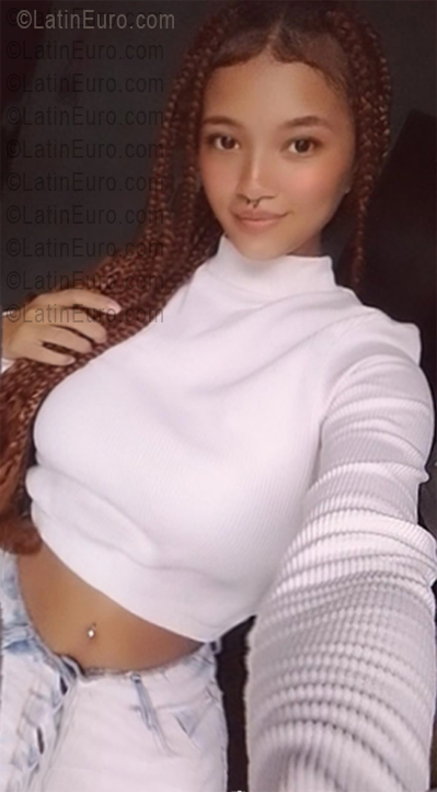 Date this delightful Venezuela girl Elimar from San Juan VE5452
