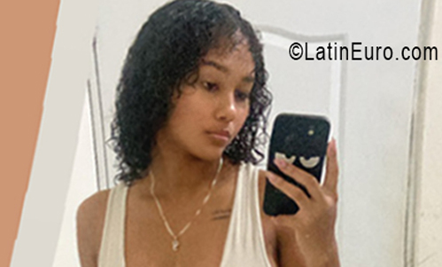 Date this foxy Dominican Republic girl Yeili from Puerto Plata DO56198