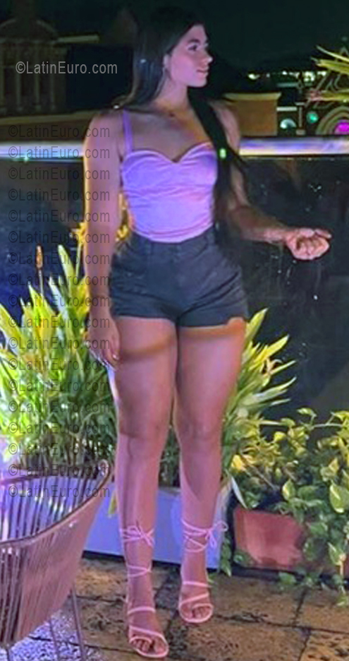 Date this stunning Colombia girl Chanel from Cartagena CO33719