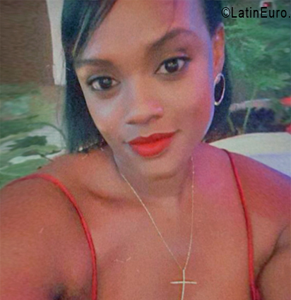 Date this sultry Dominican Republic girl Seline from Santo Domingo DO56706