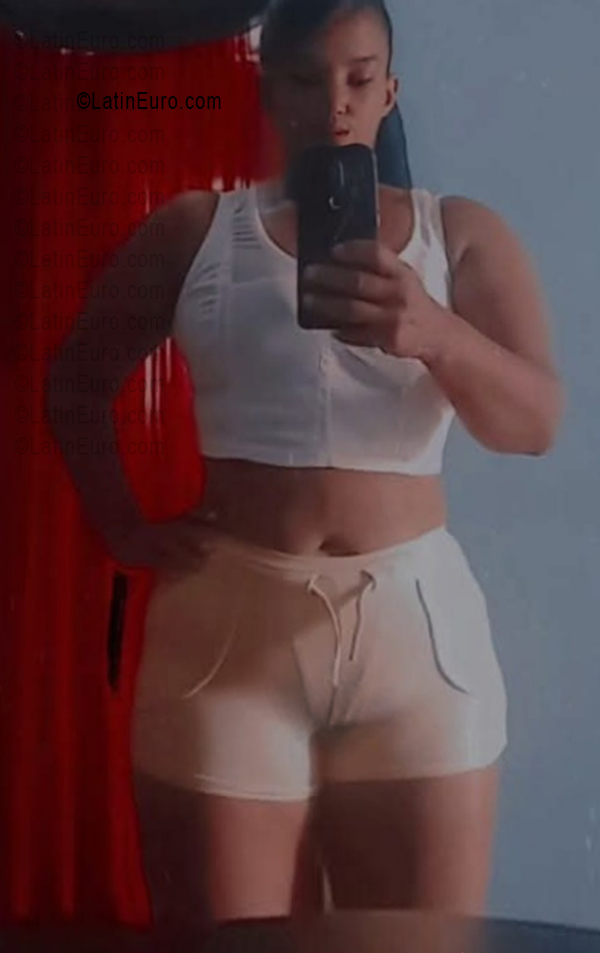 Date this fun Dominican Republic girl Brythey from Santiago De Los Caballeros DO56558