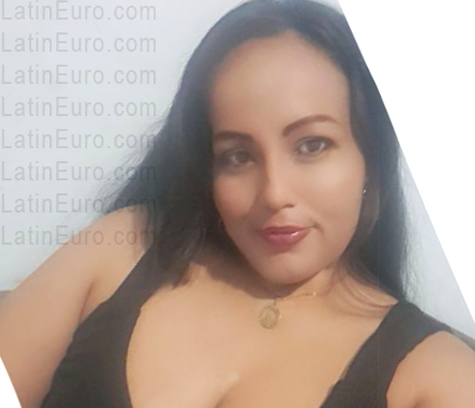 Date this fun Colombia girl Sandra from Cali CO33781