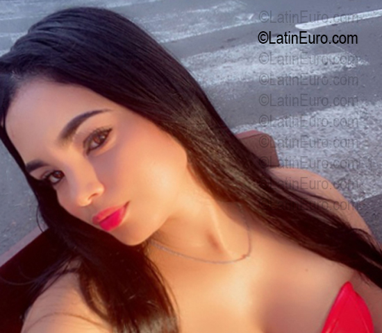 Date this good-looking Dominican Republic girl Jenn from Santiago DO56738